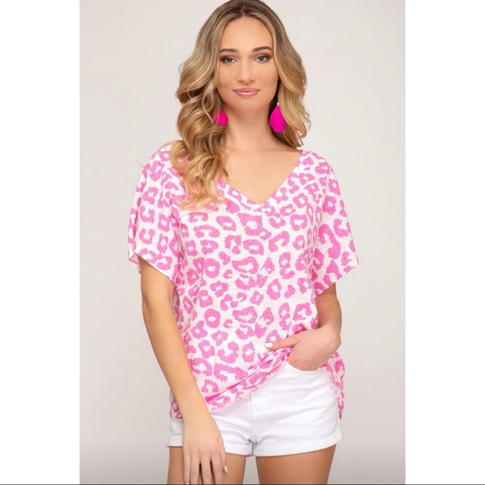 Neon pink leopard print top